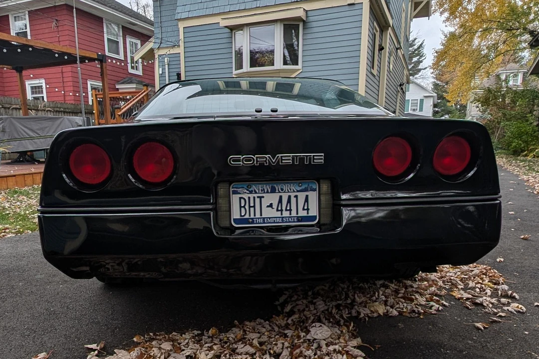 1984 Chevrolet Corvette C4 - Image 18 of 31