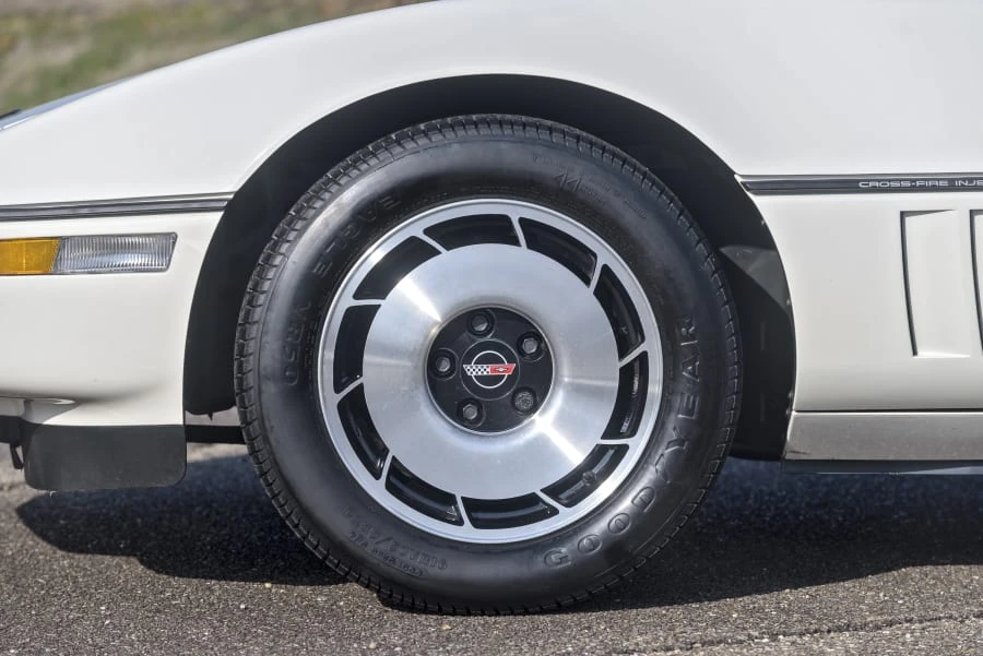 1984 Chevrolet Corvette C4 - Image 22 of 31