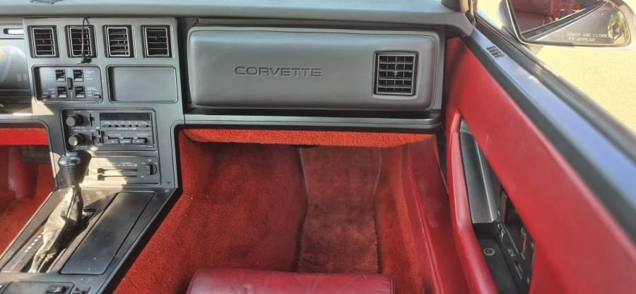 1984 Chevrolet Corvette C4 - Image 14 of 21