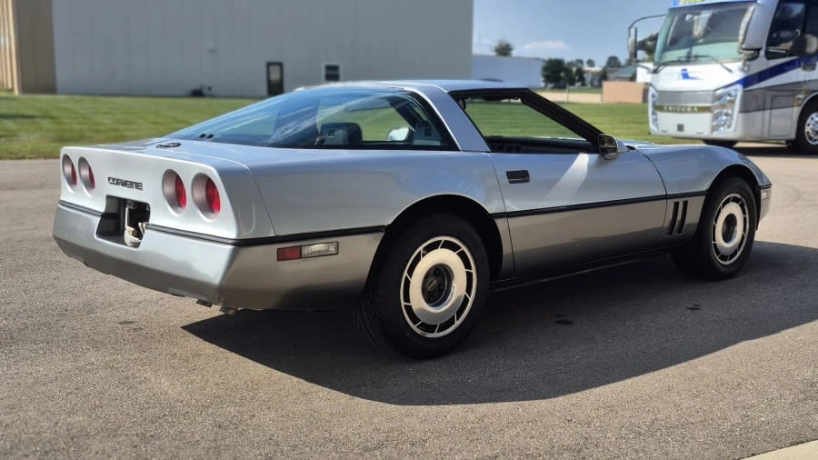 1984 Chevrolet Corvette C4 - Image 3 of 21