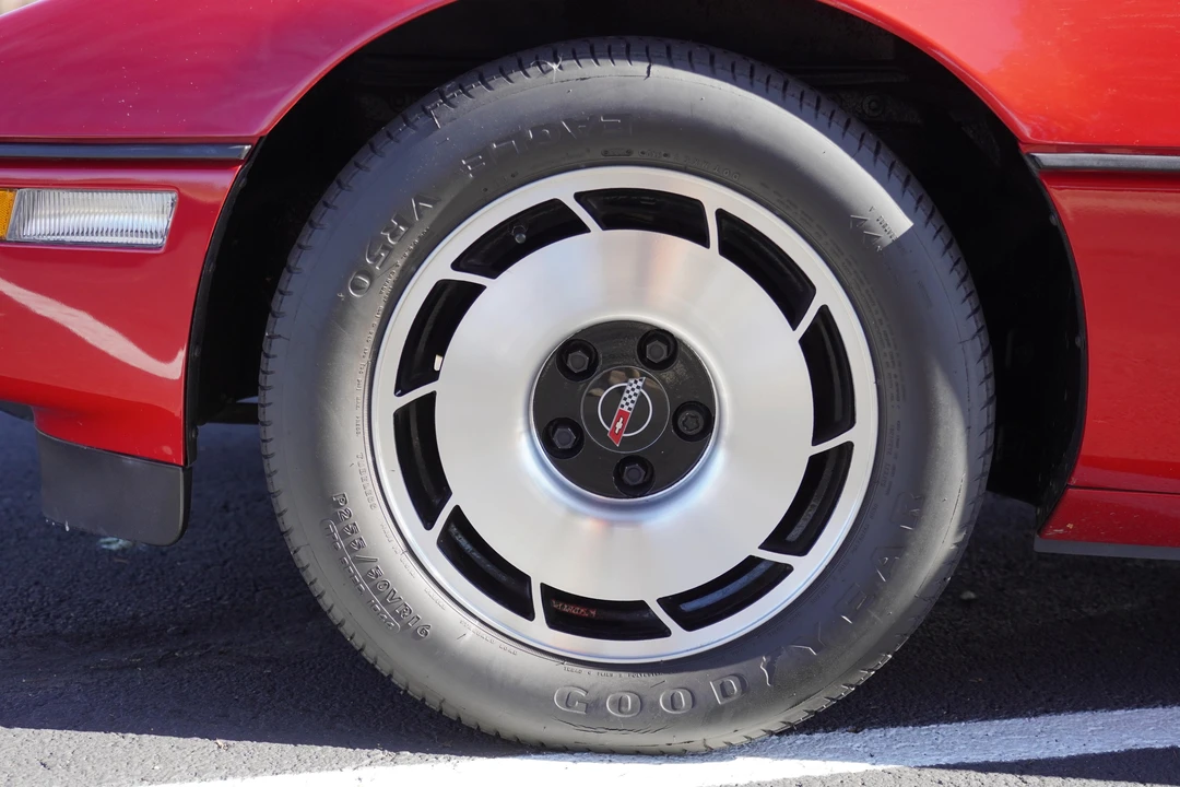 1984 Chevrolet Corvette C4 - Image 28 of 31