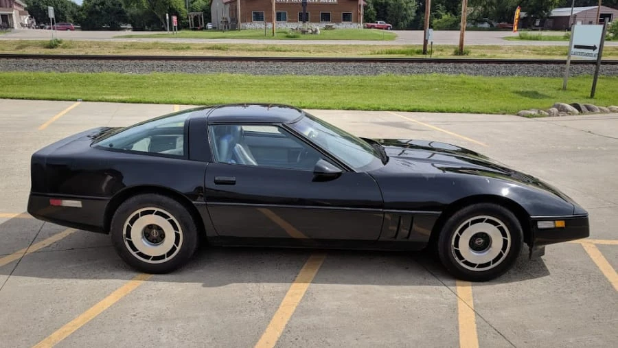 1984 Chevrolet Corvette C4 - Image 2 of 12