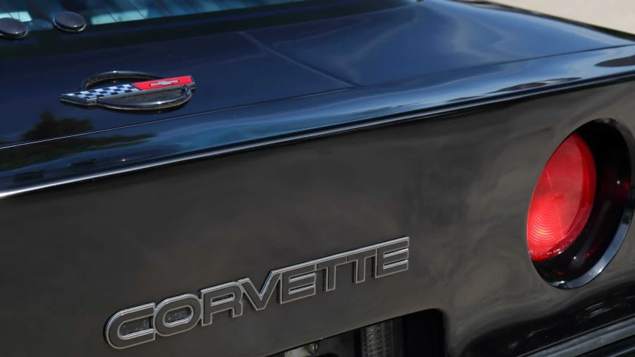 1984 Chevrolet Corvette C4 - Image 18 of 18