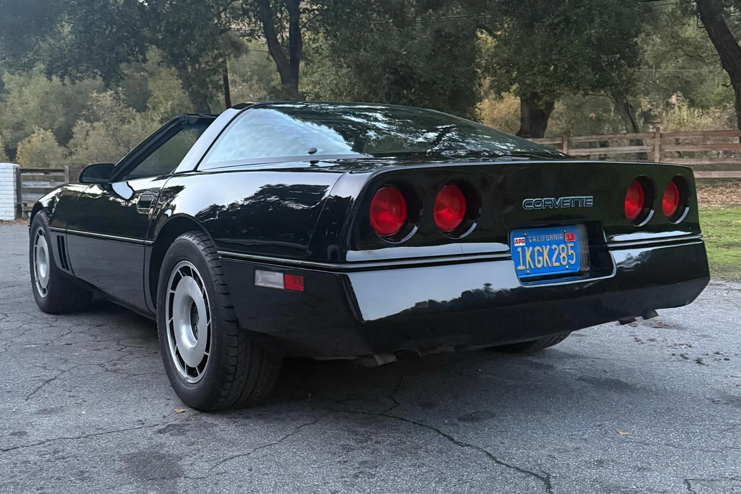 1984 Chevrolet Corvette C4 - Image 4 of 31
