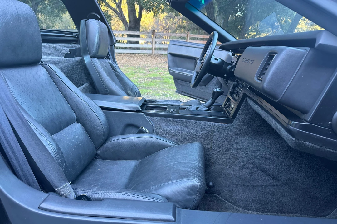 1984 Chevrolet Corvette C4 - Image 30 of 31
