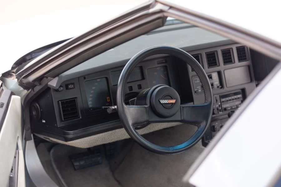 1984 Chevrolet Corvette C4 - Image 13 of 21
