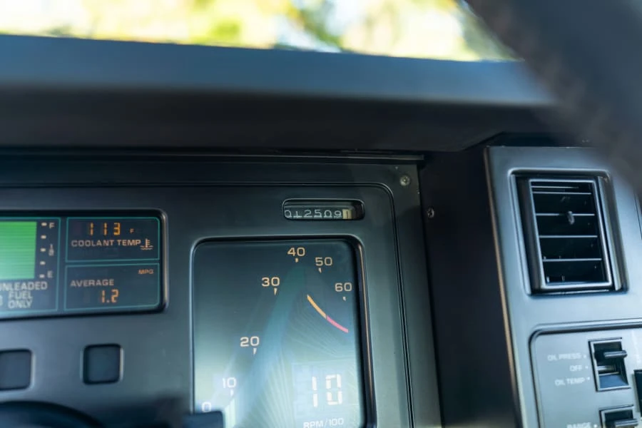 1984 Chevrolet Corvette C4 - Image 15 of 19