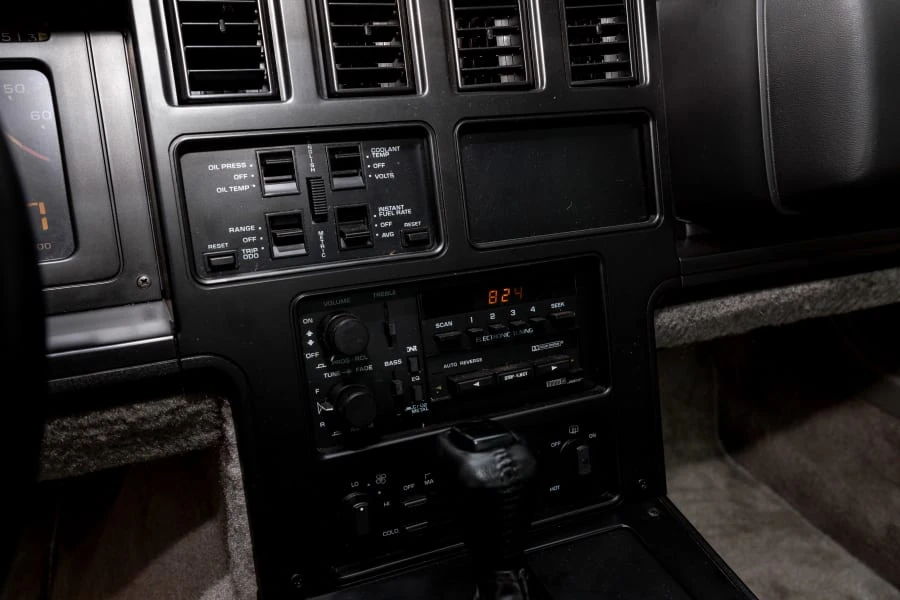 1984 Chevrolet Corvette C4 - Image 19 of 25