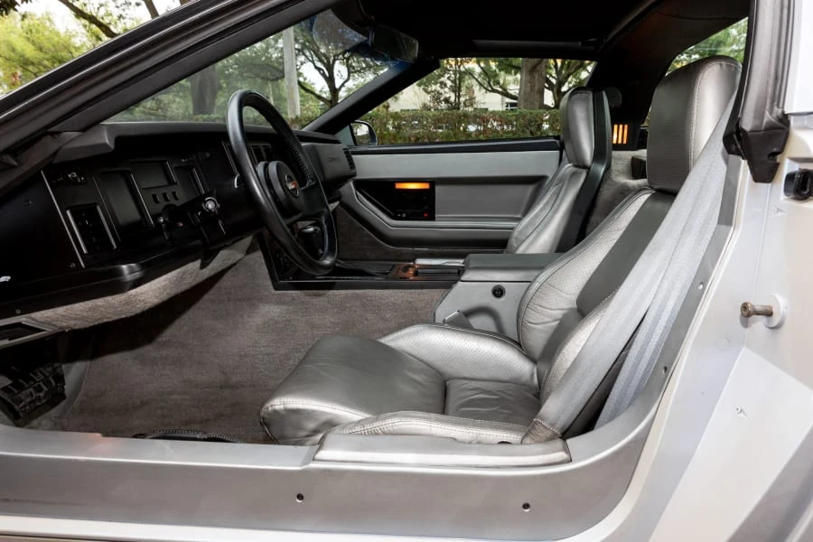 1984 Chevrolet Corvette C4 - Image 16 of 31