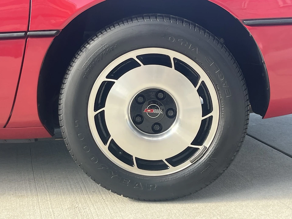 1984 Chevrolet Corvette C4 - Image 30 of 31