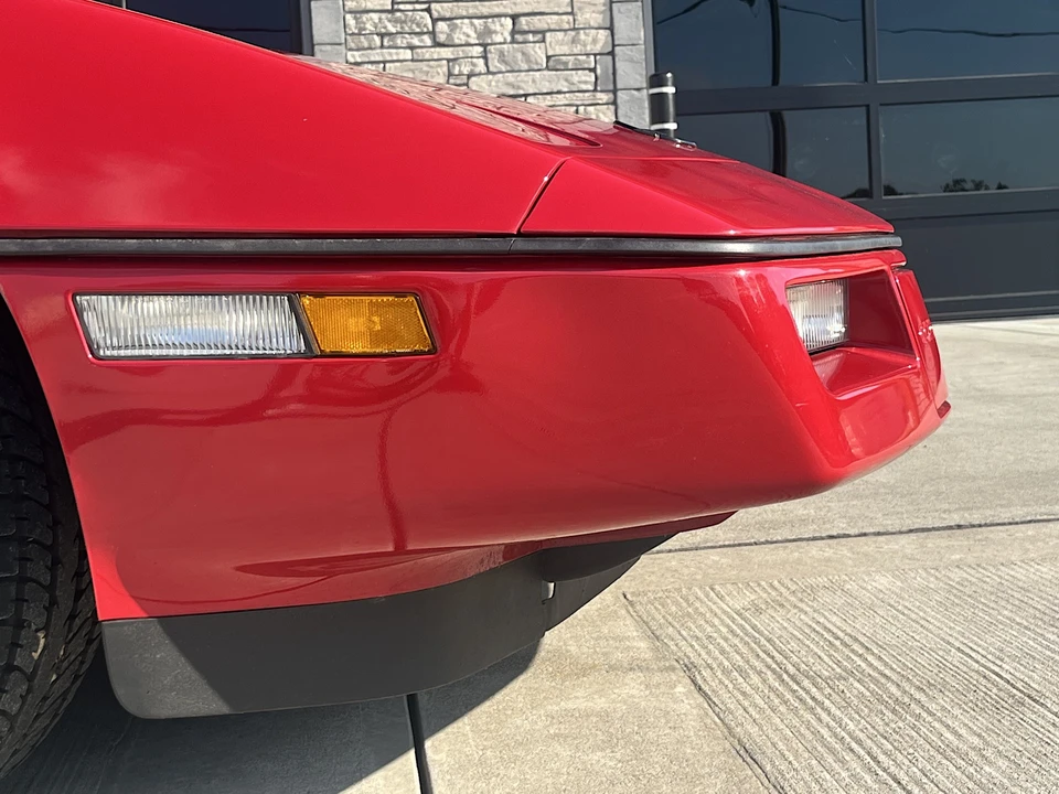 1984 Chevrolet Corvette C4 - Image 16 of 31