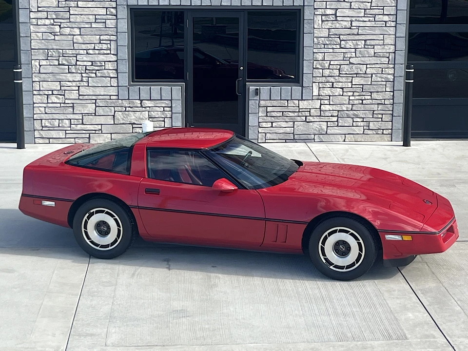 1984 Chevrolet Corvette C4 - Image 2 of 31
