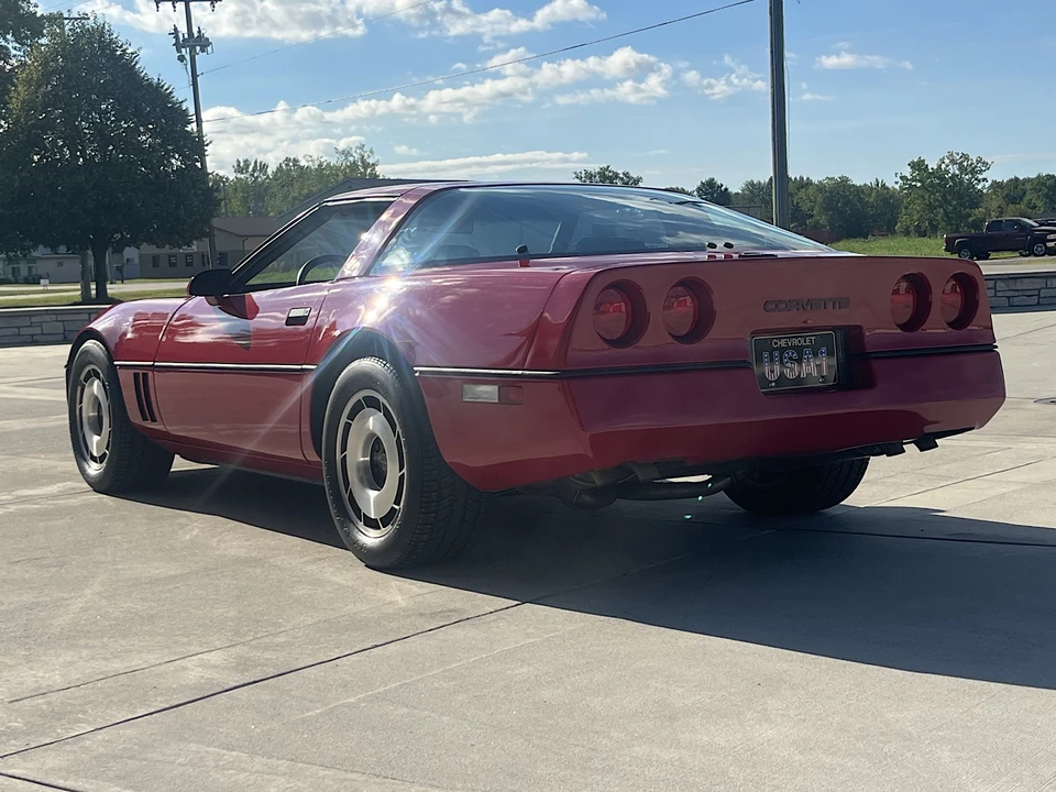 1984 Chevrolet Corvette C4 - Image 6 of 31