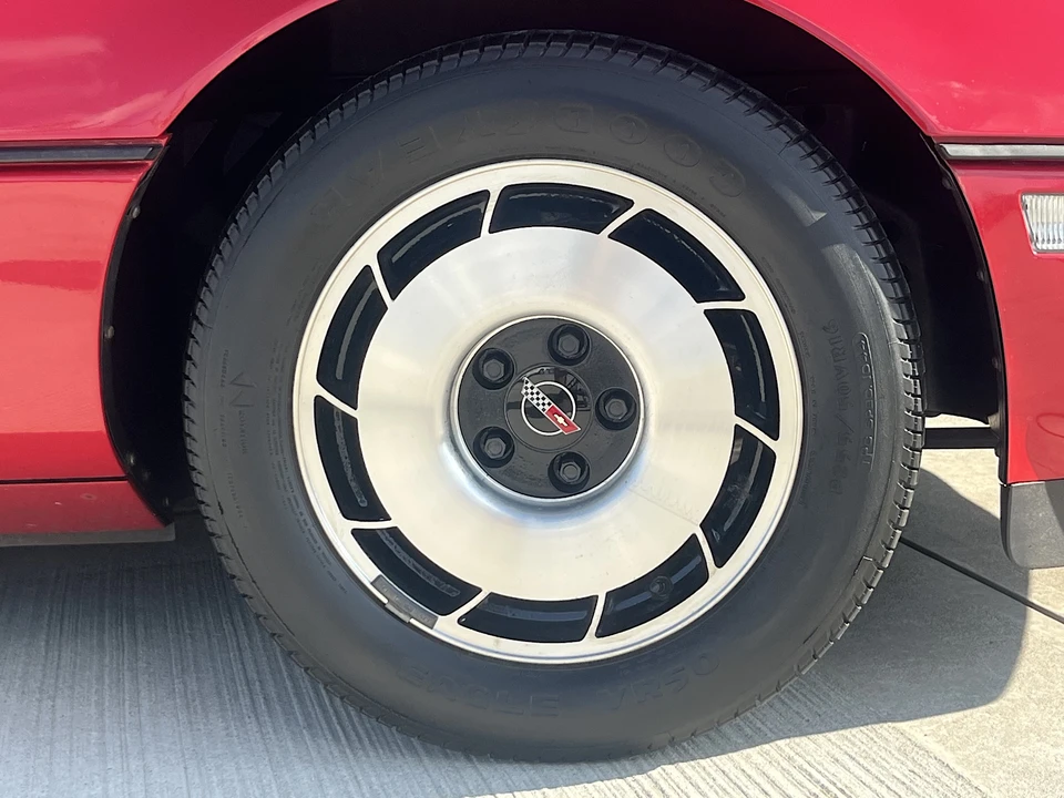 1984 Chevrolet Corvette C4 - Image 17 of 31