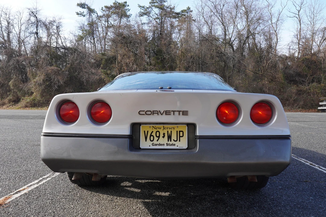 1984 Chevrolet Corvette C4 - Image 15 of 31