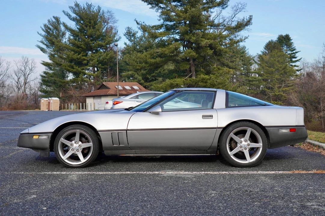 1984 Chevrolet Corvette C4 - Image 3 of 31