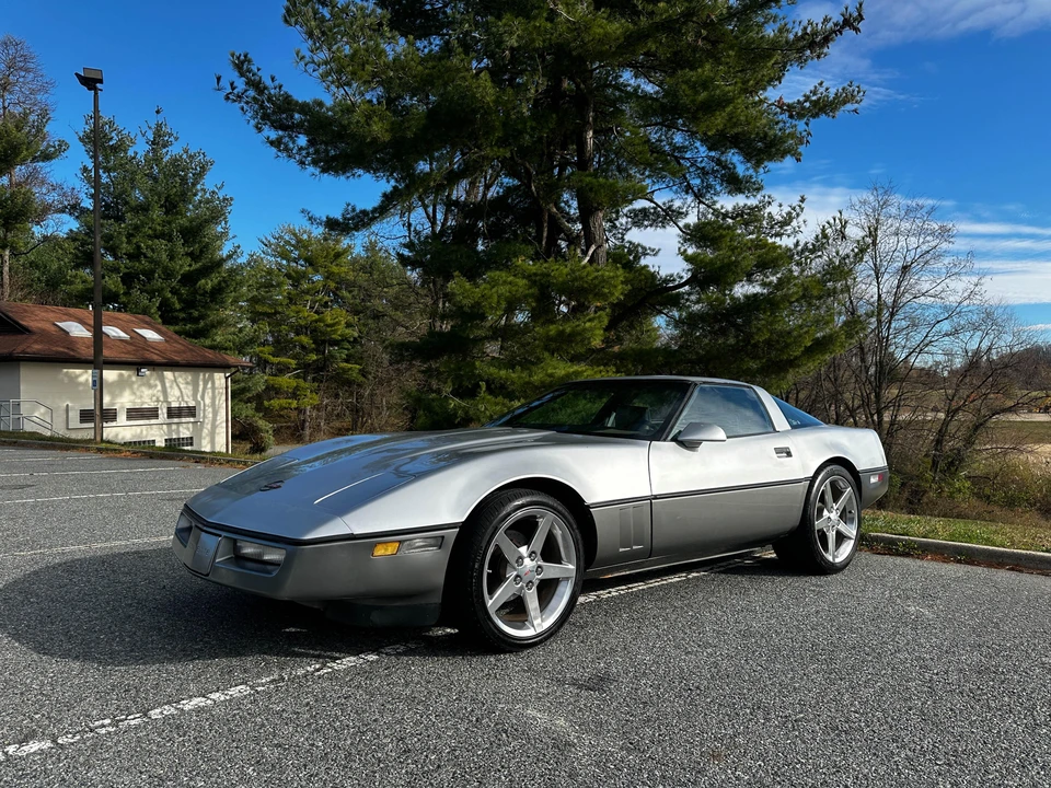 1984 Chevrolet Corvette C4 - Image 8 of 31
