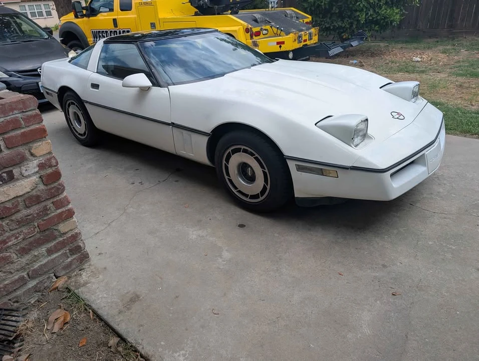 1984 Chevrolet Corvette C4 - Image 2 of 10