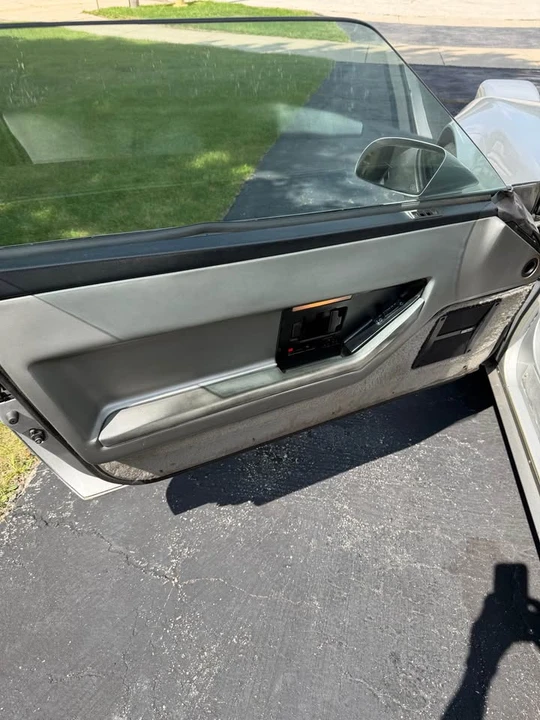 1984 Chevrolet Corvette C4 - Image 9 of 19
