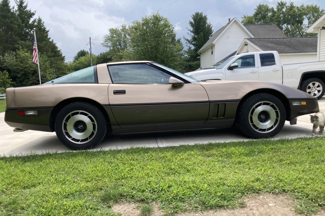 1984 Chevrolet Corvette C4 - Image 4 of 31