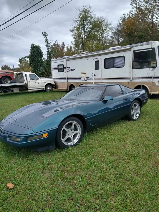 1984 Chevrolet Corvette C4 - Image 2 of 2
