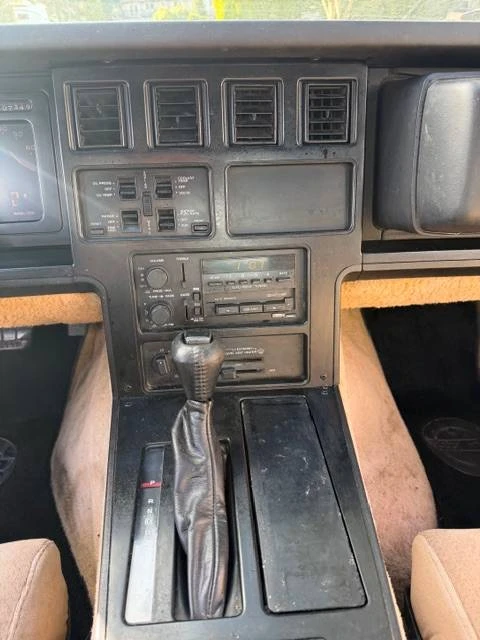 1984 Chevrolet Corvette C4 - Image 11 of 12