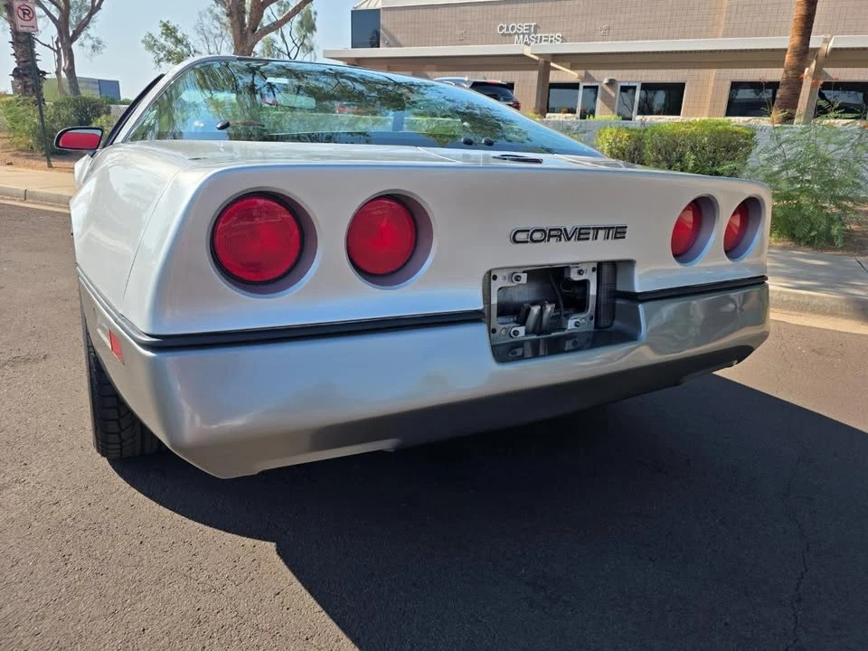 1984 Chevrolet Corvette C4 - Image 18 of 20