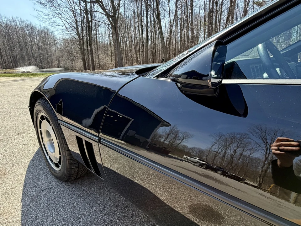 1984 Chevrolet Corvette C4 - Image 31 of 31