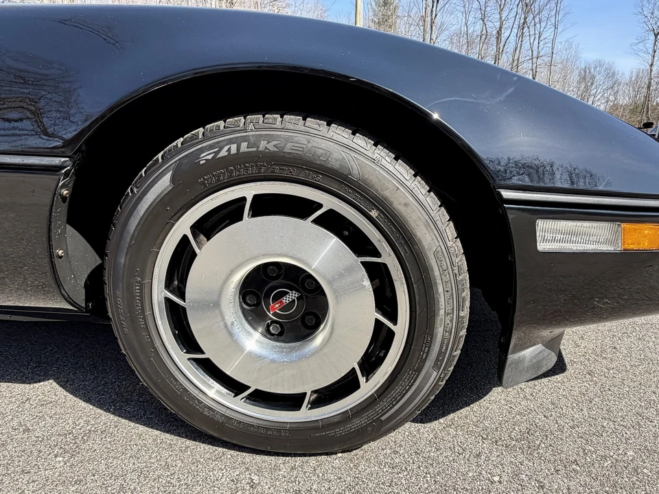 1984 Chevrolet Corvette C4 - Image 21 of 31