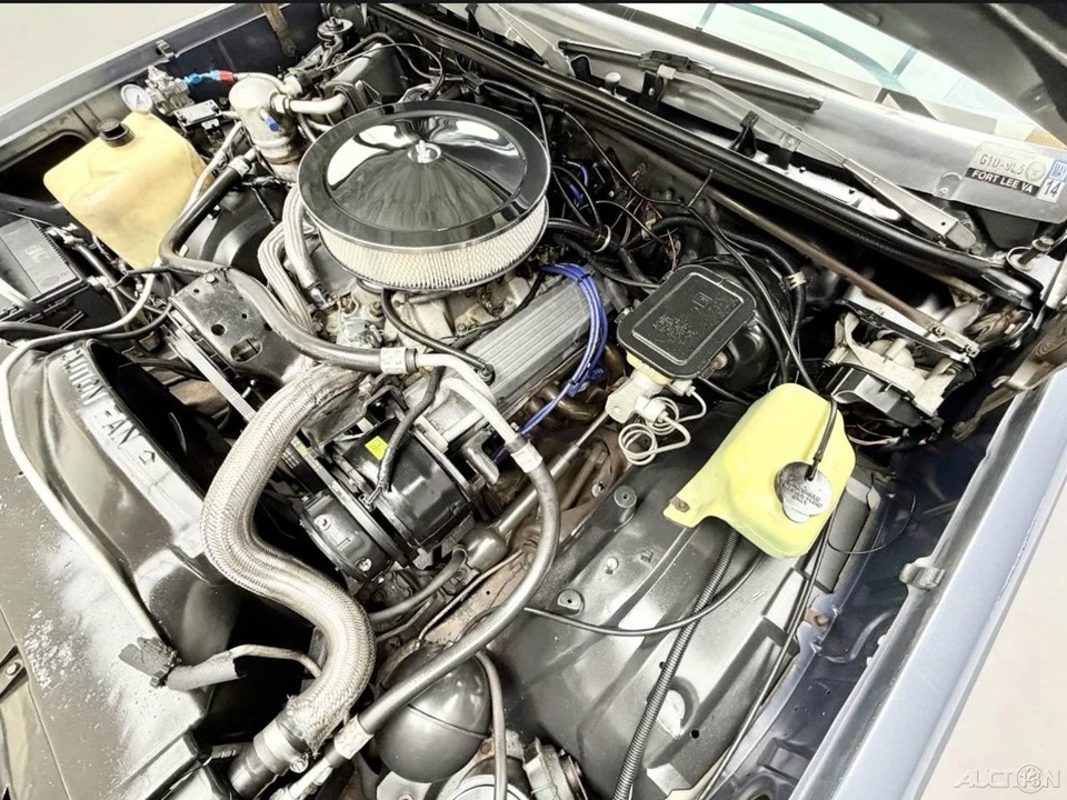 1984 Chevrolet - Image 18 of 24