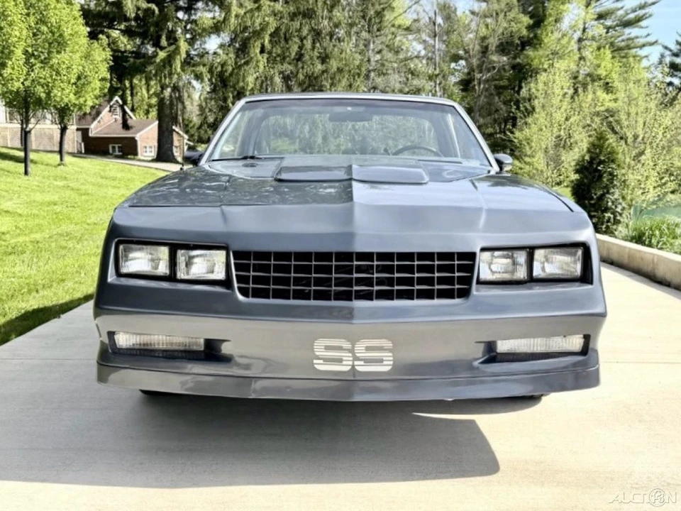 1984 Chevrolet - Image 9 of 24