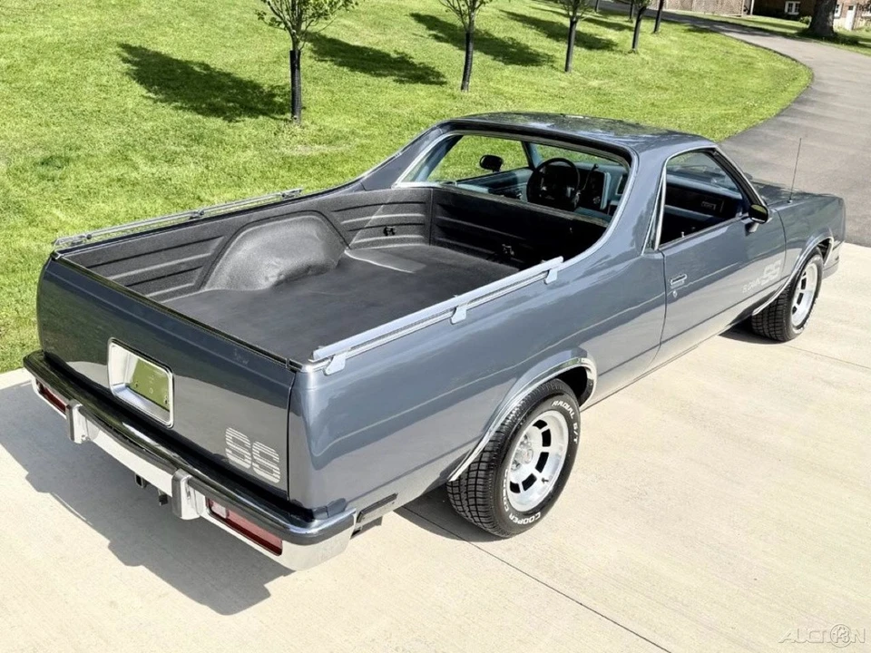 1984 Chevrolet - Image 3 of 24