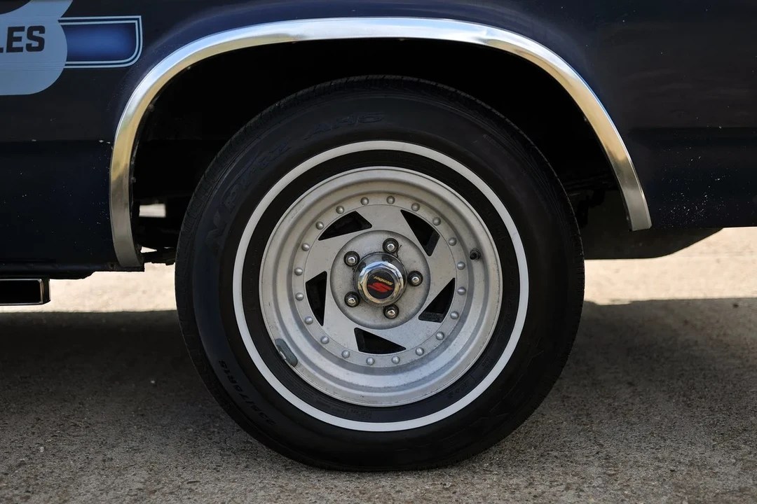 1984 Chevrolet G-Series Van - Image 12 of 30