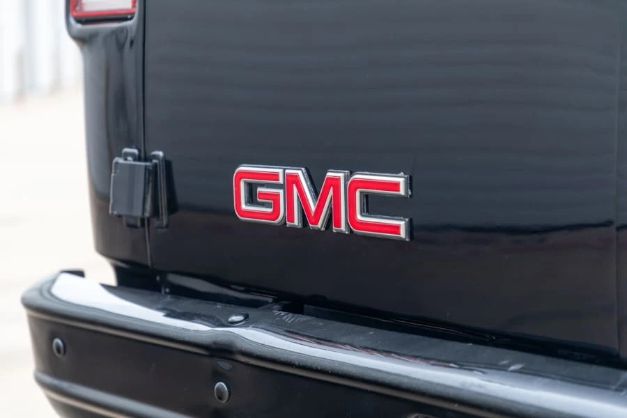 1984 Chevrolet G-Series Van - Image 6 of 29