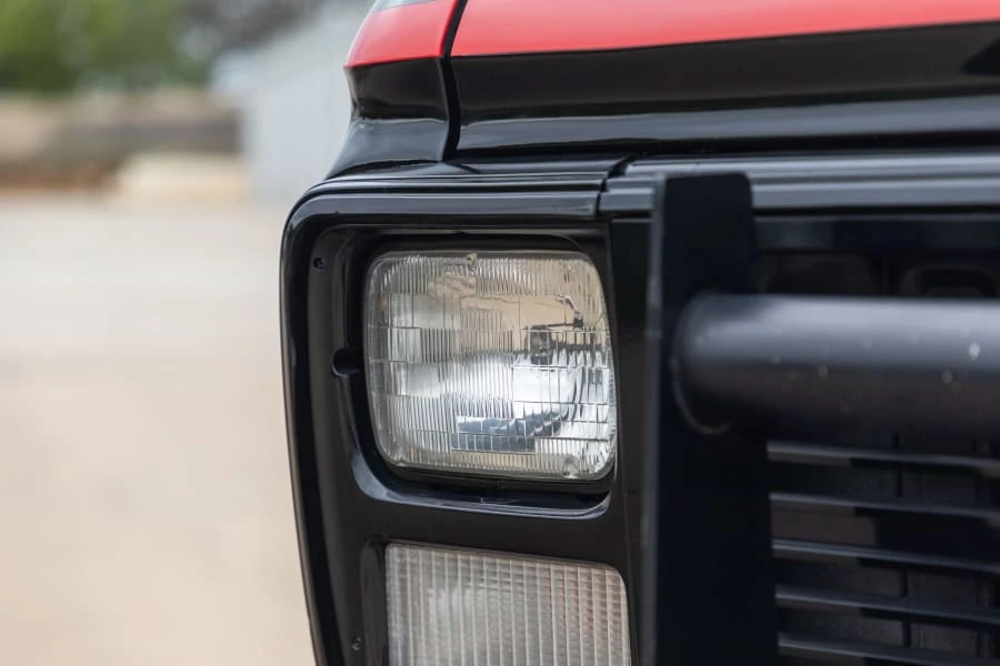 1984 Chevrolet G-Series Van - Image 12 of 29