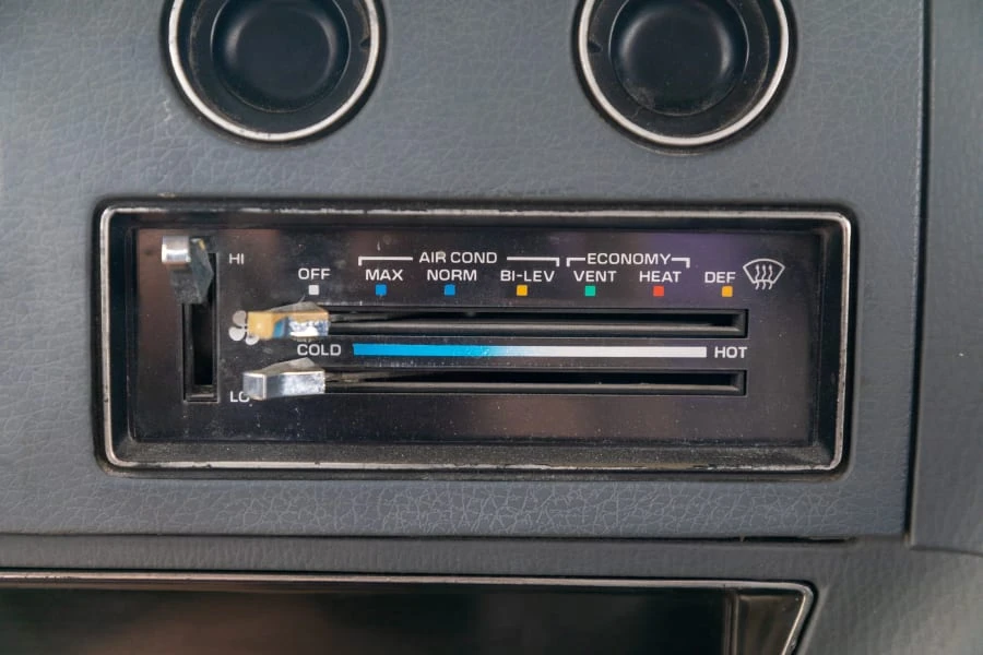 1984 Chevrolet G-Series Van - Image 19 of 29