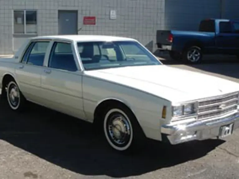 1984 Chevrolet Impala 6th Gen - Image 9 of 13
