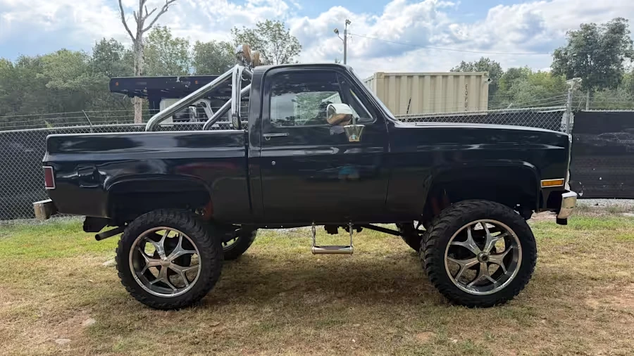 1984 Chevrolet C/K 3rd Gen - Image 6 of 7