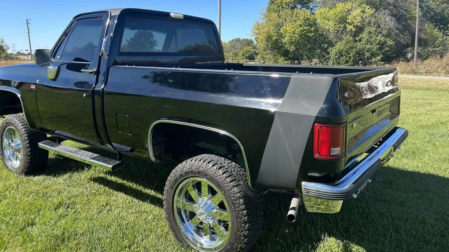 1984 Chevrolet C/K 3rd Gen - Image 5 of 10