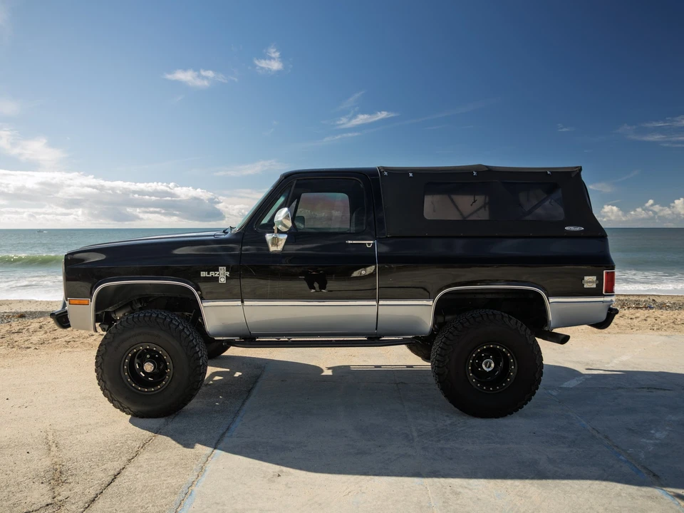 1984 Chevrolet K5 Blazer 2nd Gen - Image 5 of 9