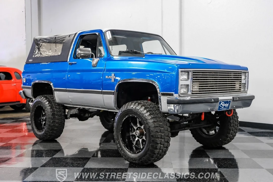 1984 Chevrolet K5 Blazer 2nd Gen - Image 14 of 21