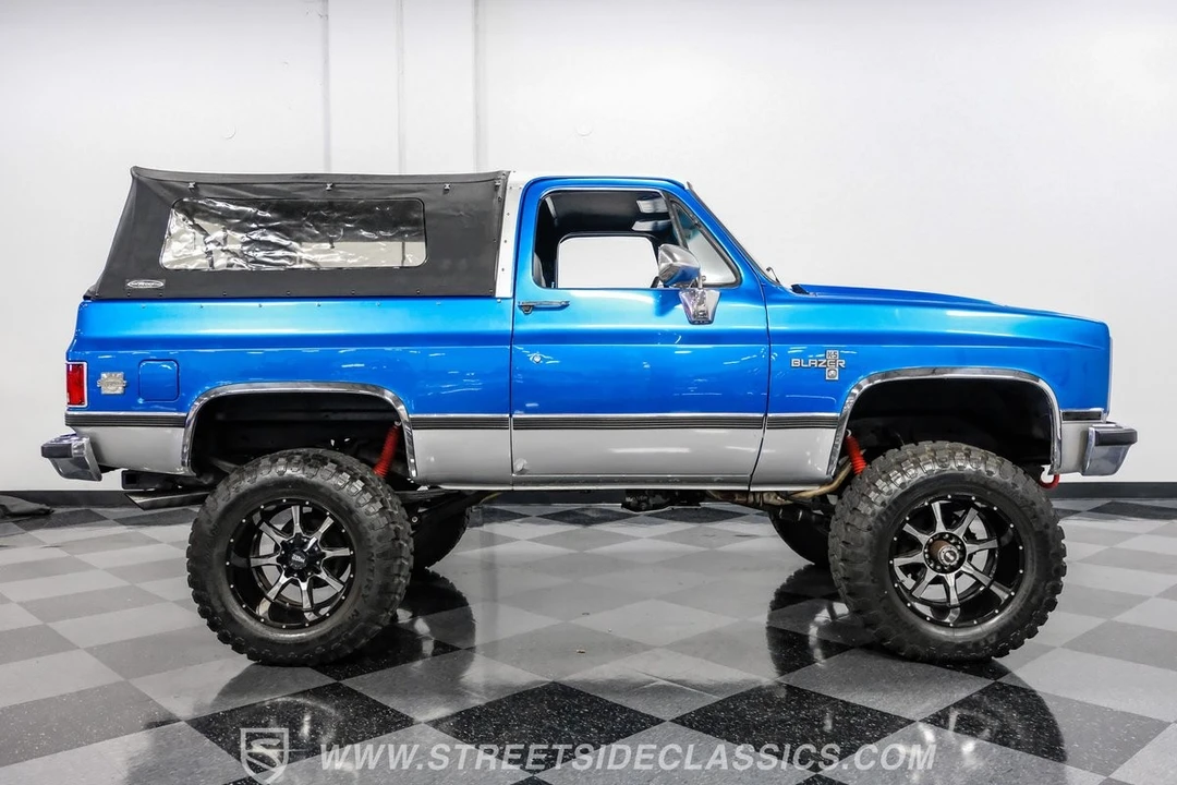 1984 Chevrolet K5 Blazer 2nd Gen - Image 12 of 21