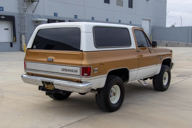 1984 Chevrolet K5 Blazer 2nd Gen - Image 2 of 7