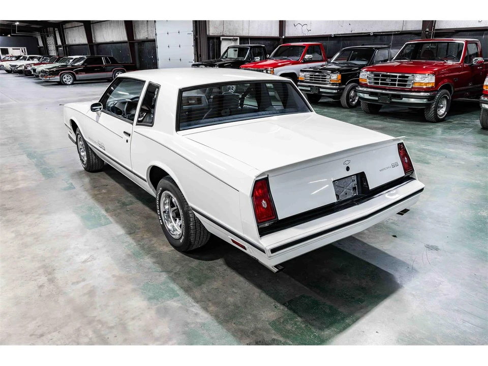 1984 Chevrolet Monte Carlo 4th Gen - Image 3 of 24