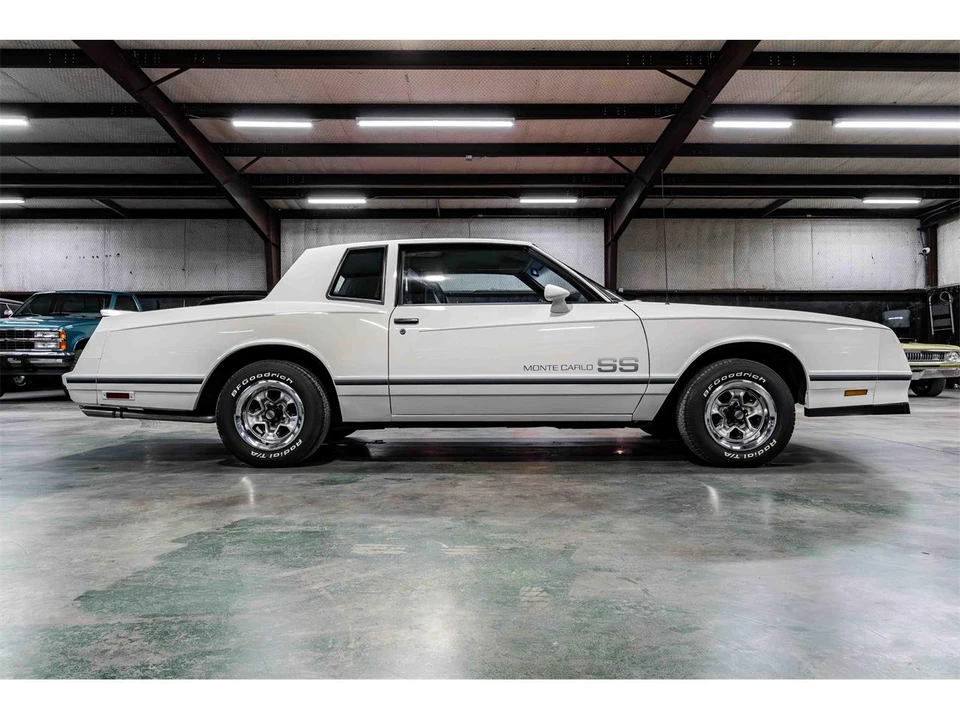1984 Chevrolet Monte Carlo 4th Gen - Image 6 of 24