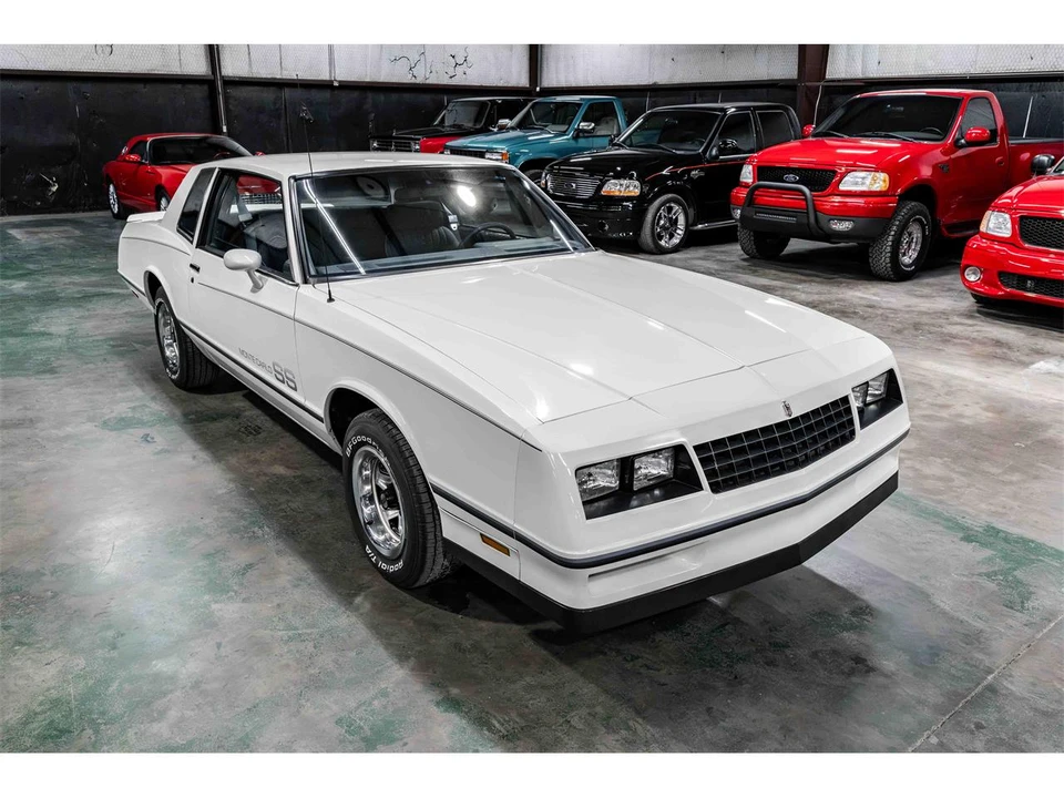 1984 Chevrolet Monte Carlo 4th Gen - Image 7 of 24