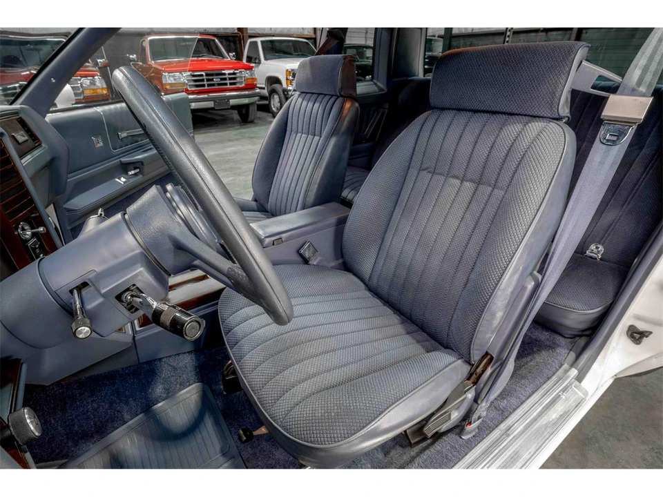 1984 Chevrolet Monte Carlo 4th Gen - Image 13 of 24