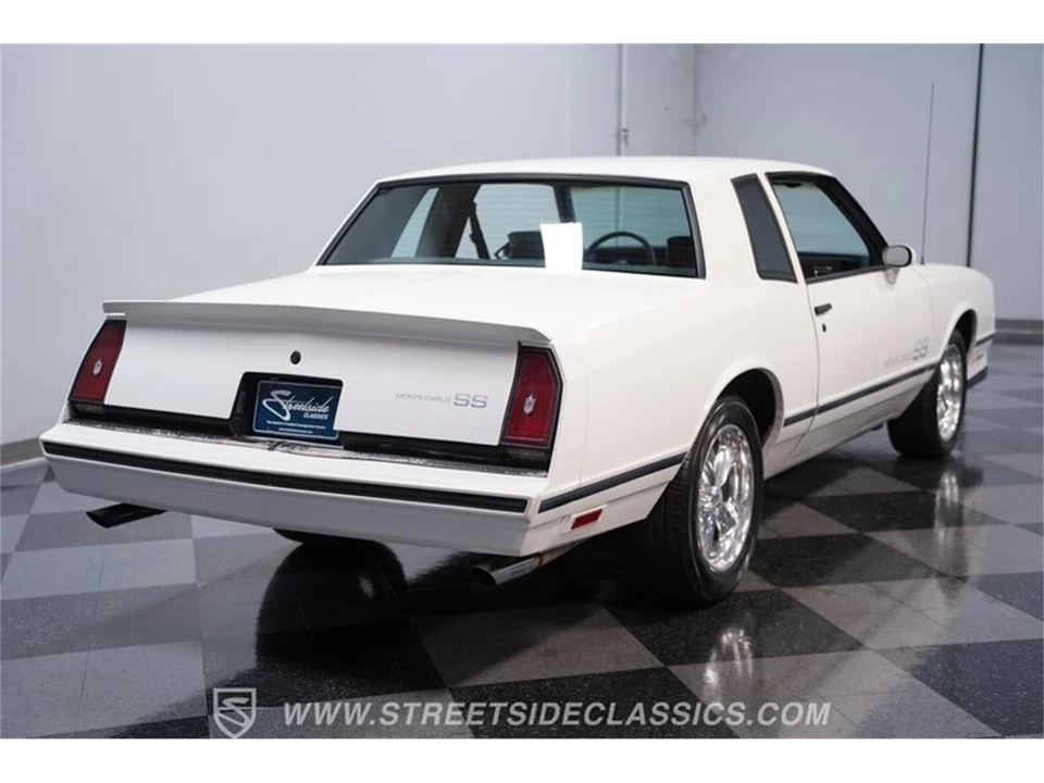 1984 Chevrolet Monte Carlo 4th Gen - Image 10 of 31
