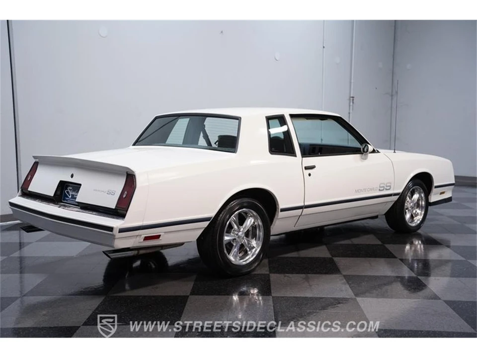 1984 Chevrolet Monte Carlo 4th Gen - Image 11 of 31