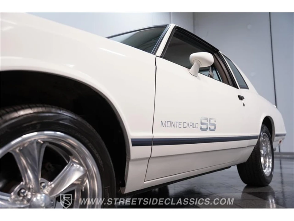 1984 Chevrolet Monte Carlo 4th Gen - Image 18 of 31